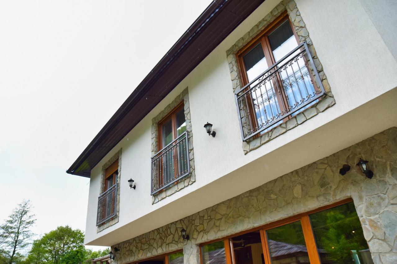 Konoba Slapovi Jajce Exterior foto