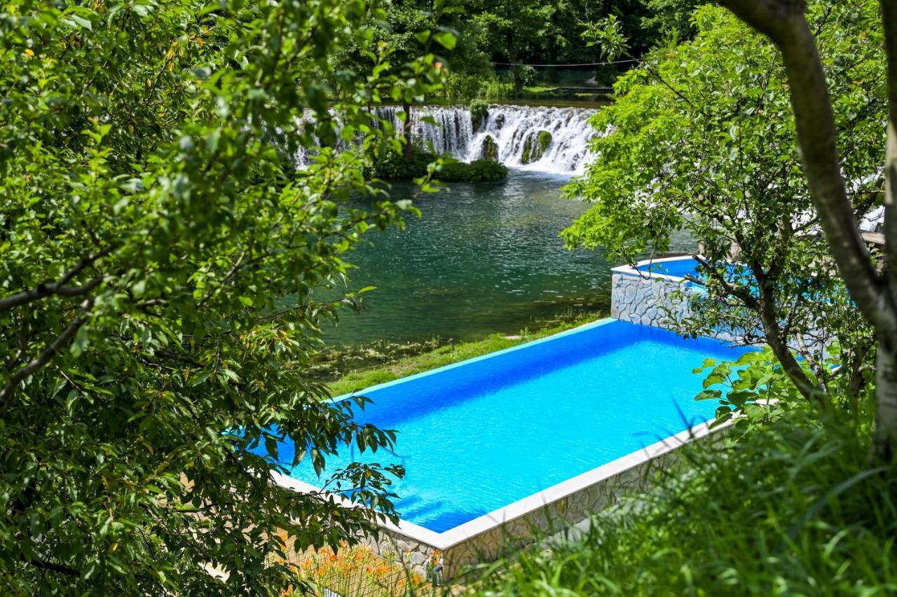 Konoba Slapovi Jajce Exterior foto